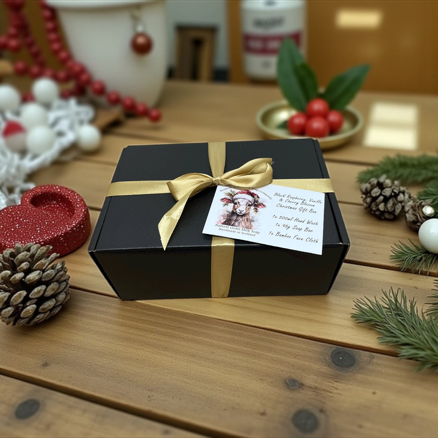 Luxury Christmas Goats Milk Hand Wash (500ml) and Soap Bar Gift Set |6 Scent Boxes to Choose From | Gift Boxed