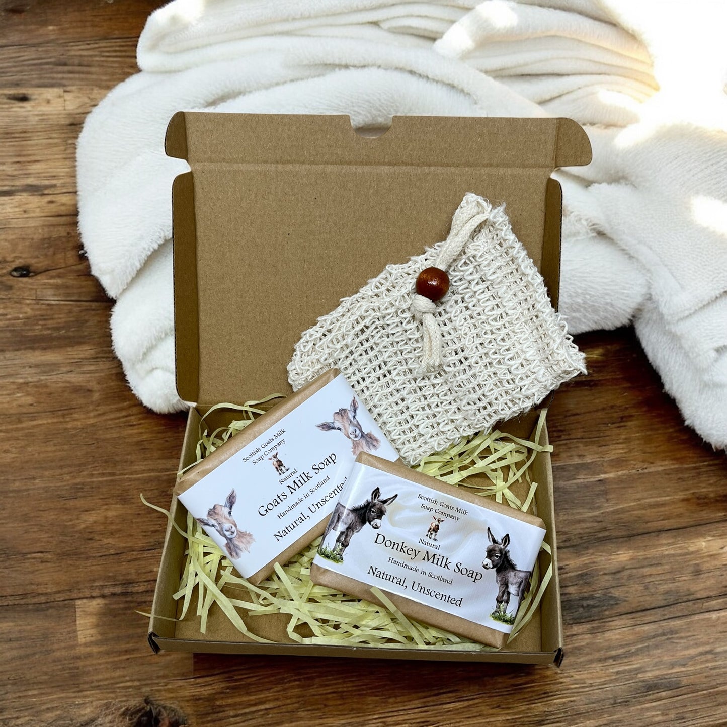 Natural Unscented Goats Milk & Donkey Milk Soap Bar & Soap Bag Gift Set | Gift Boxed