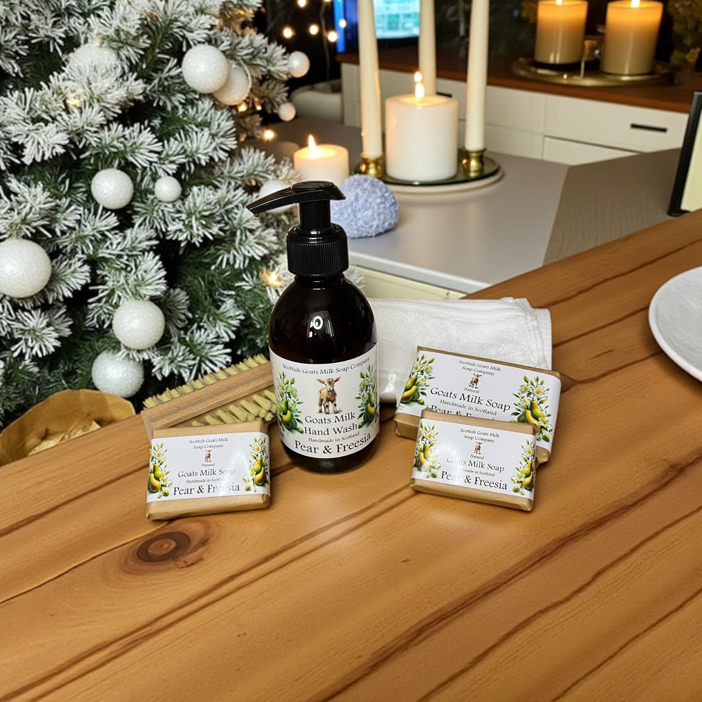 Deluxe Christmas Goats Milk Soap & Hand Wash Gift Set | 6 Scent Boxes to Choose From | Gift Boxed