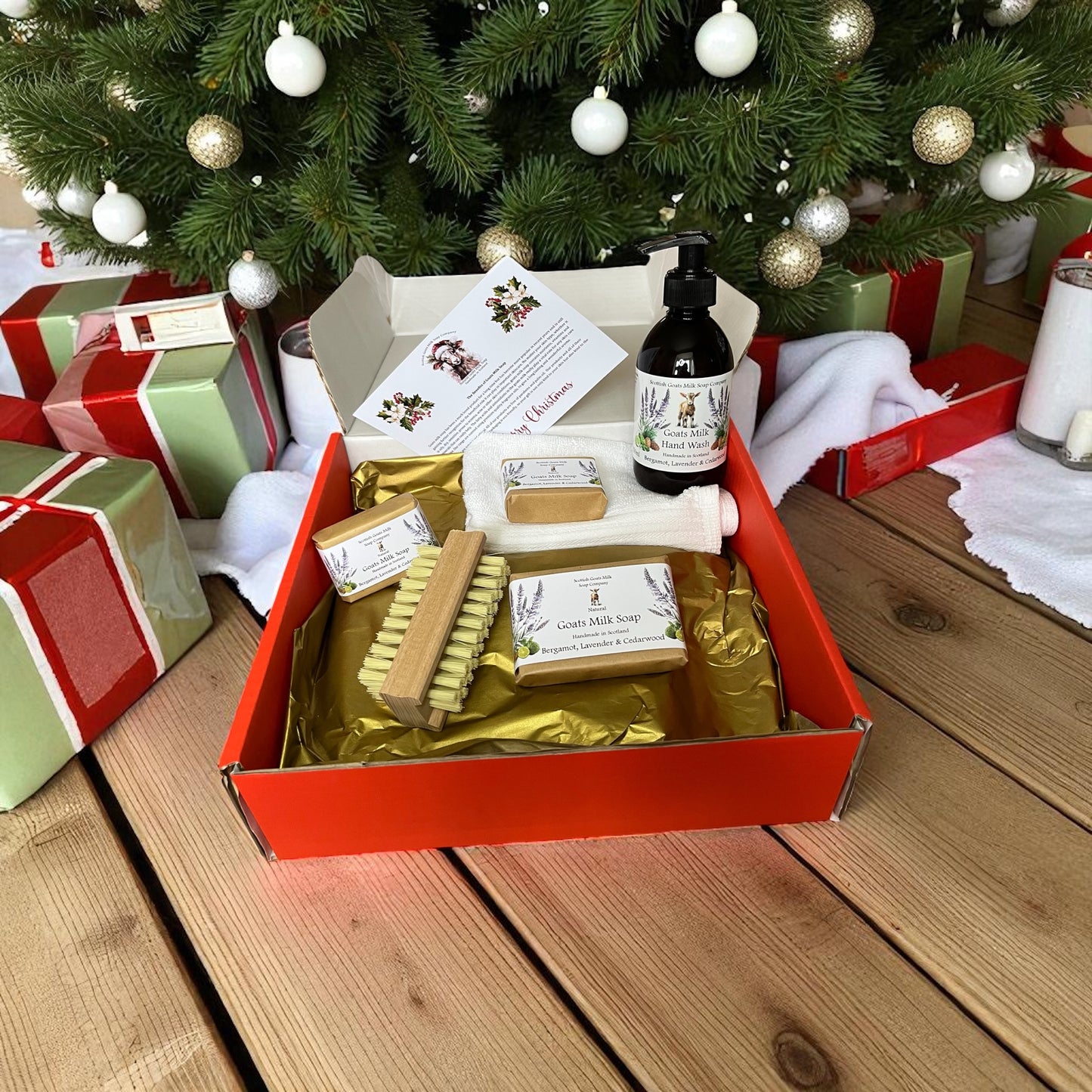 Deluxe Christmas Goats Milk Soap & Hand Wash Gift Set | 6 Scent Boxes to Choose From | Gift Boxed