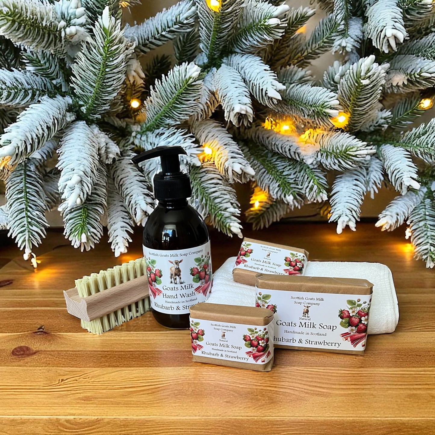 Deluxe Christmas Goats Milk Soap & Hand Wash Gift Set | 6 Scent Boxes to Choose From | Gift Boxed