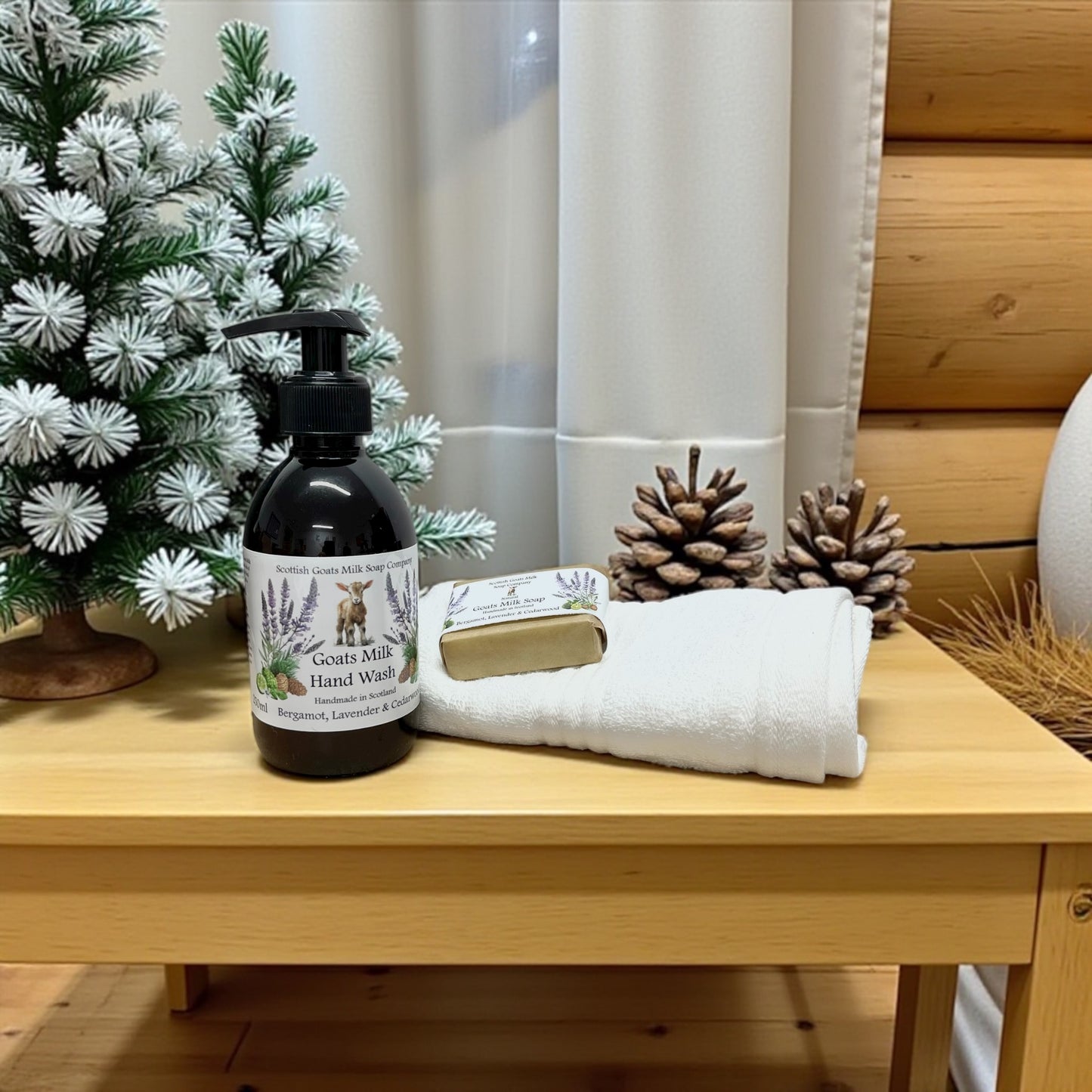 Luxury Christmas Goats Milk Hand Wash and Soap Bar Gift Set | 5 Scent Boxes to Choose From | Gift Boxed