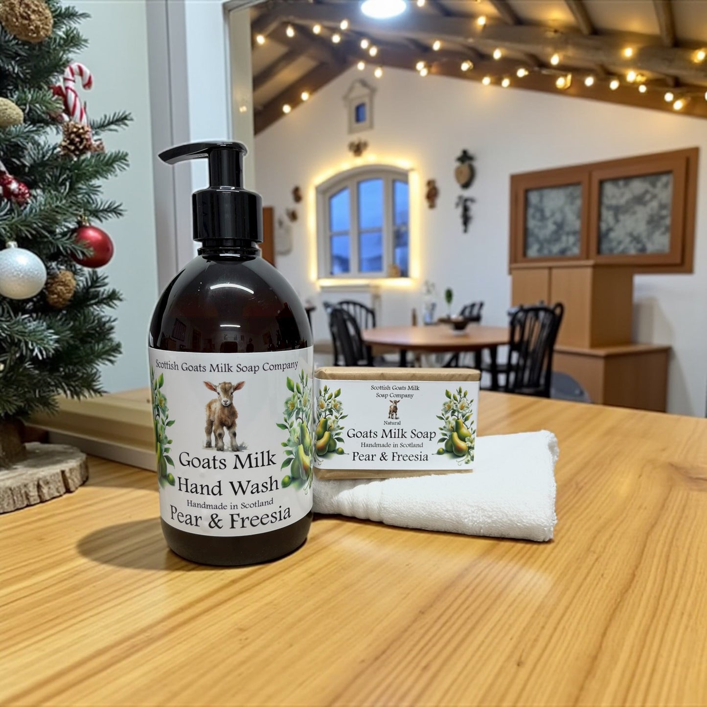 Luxury Christmas Goats Milk Hand Wash (500ml) and Soap Bar Gift Set |6 Scent Boxes to Choose From | Gift Boxed