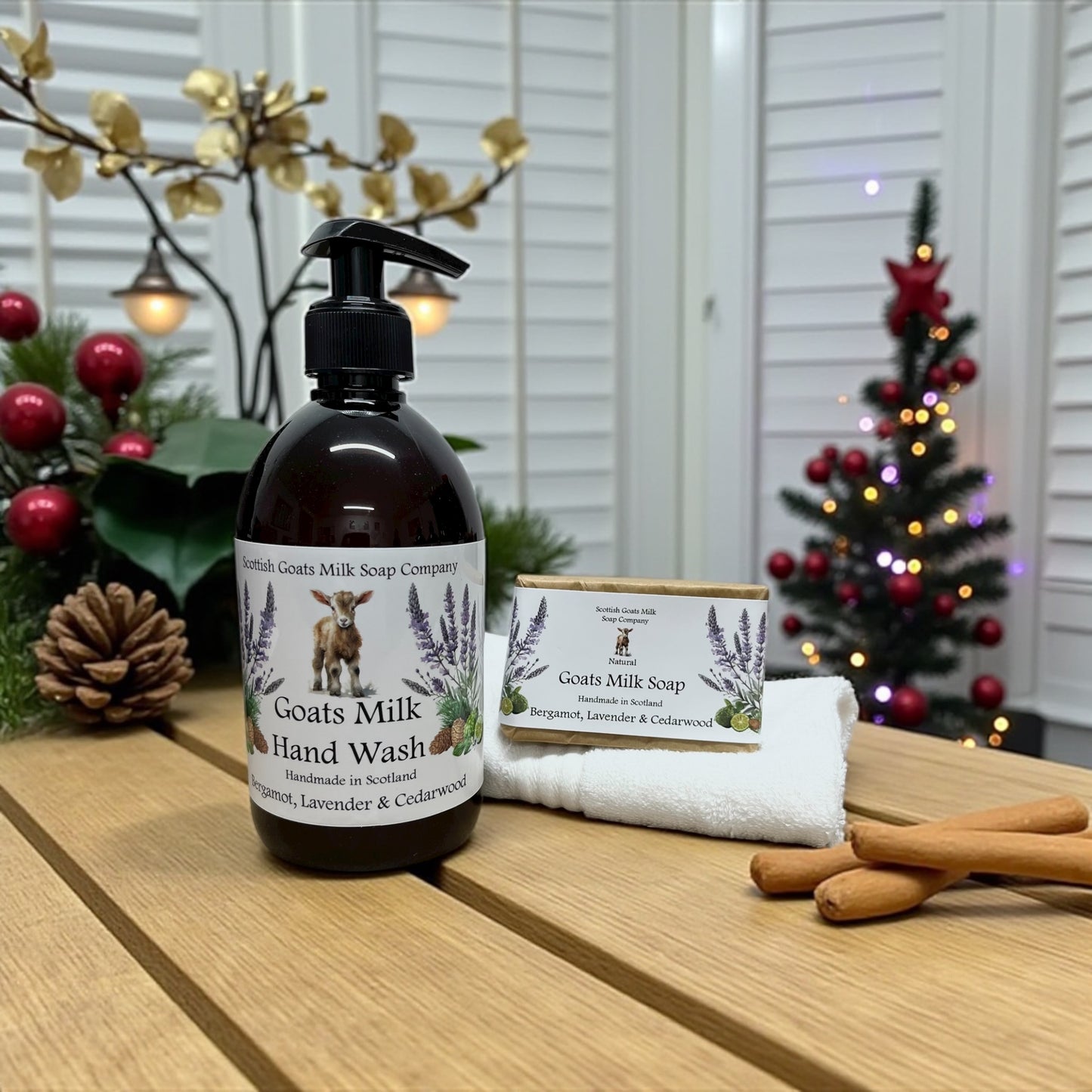 Luxury Christmas Goats Milk Hand Wash (500ml) and Soap Bar Gift Set |6 Scent Boxes to Choose From | Gift Boxed