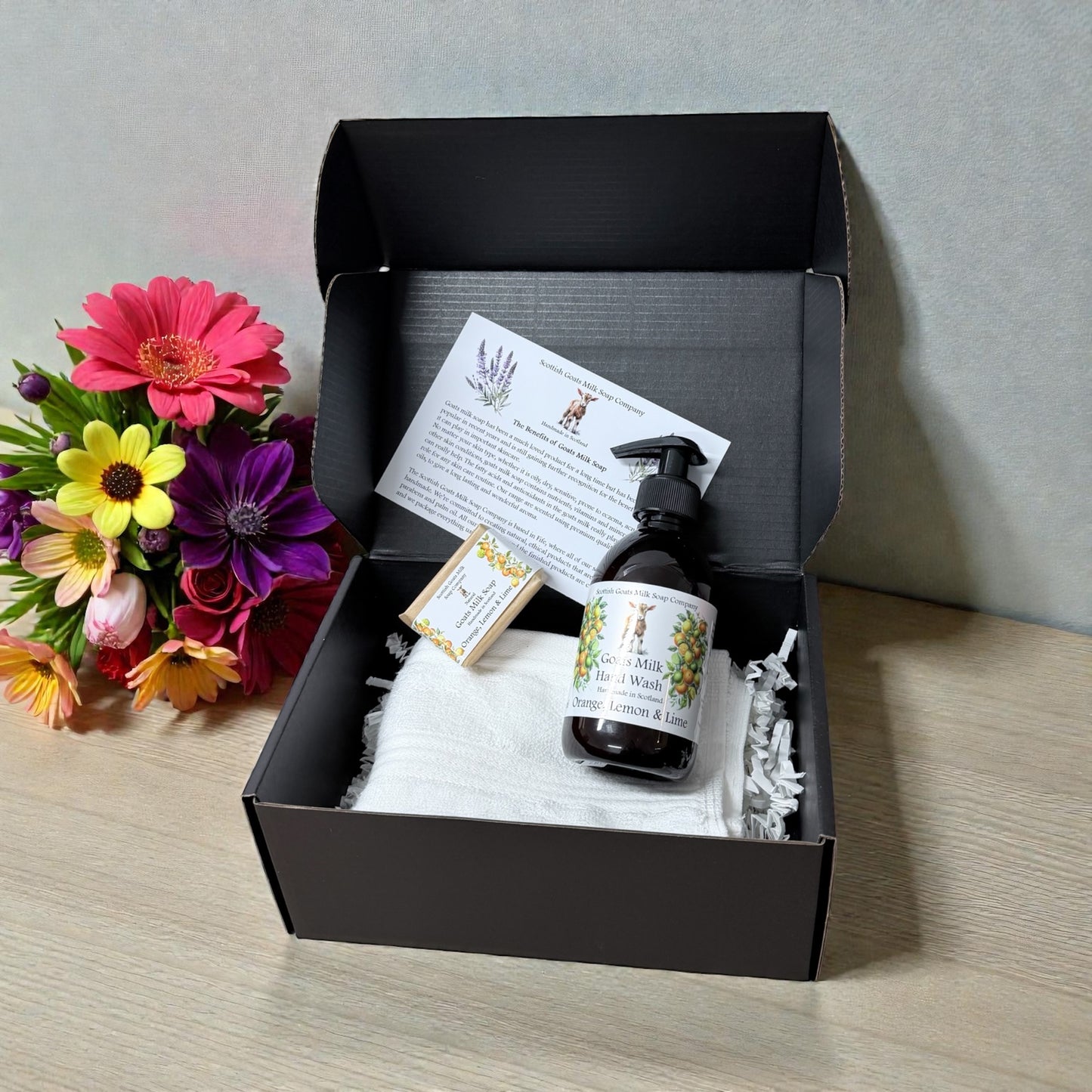 Mother's Day Luxury Goats Milk Hand Wash (250ml) and Soap Bar Gift Set | 5 Scent Boxes to Choose From | Gift Boxed